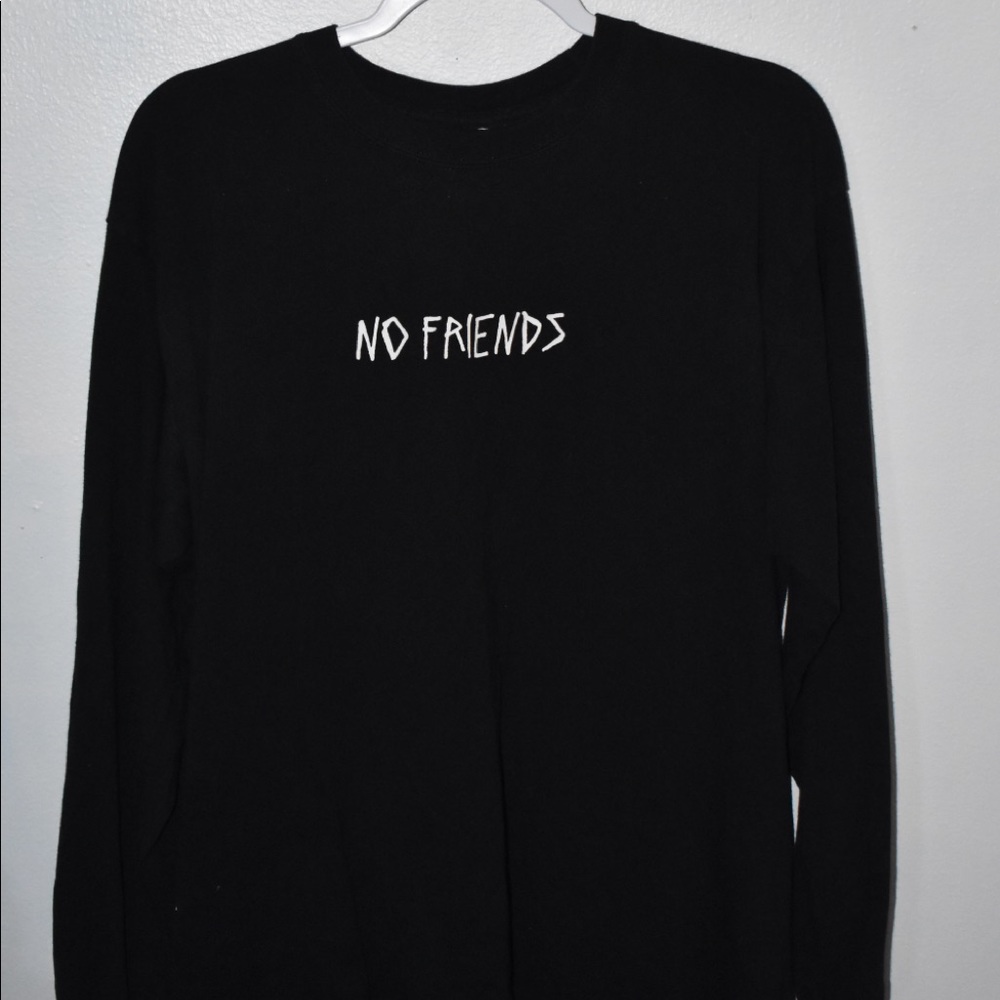 NO): FRIENDS live alone long sleeve